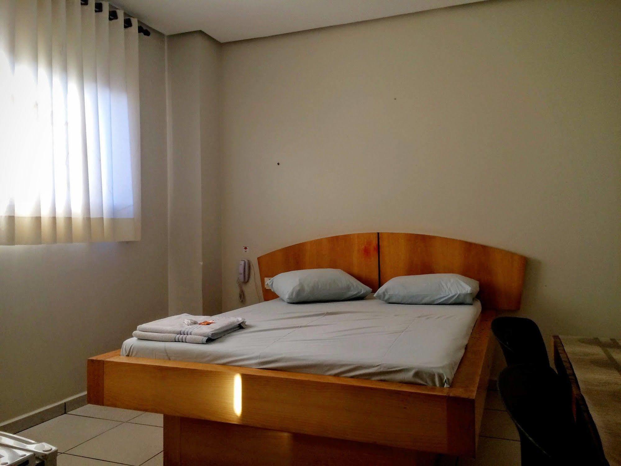 Dok Brasilia Hotel Unidade Aguas Claras Taguatinga Exterior foto